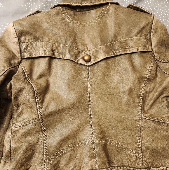 Danier authentic leather jacket - Picture 9 of 14